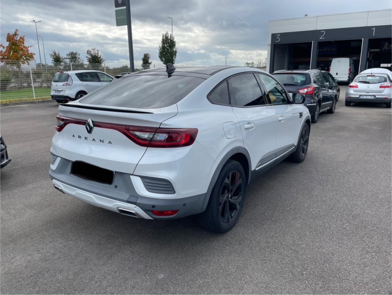 RENAULT ARKANA RS LINE 1.3 TCE 140 MILD-HYBRID EDC